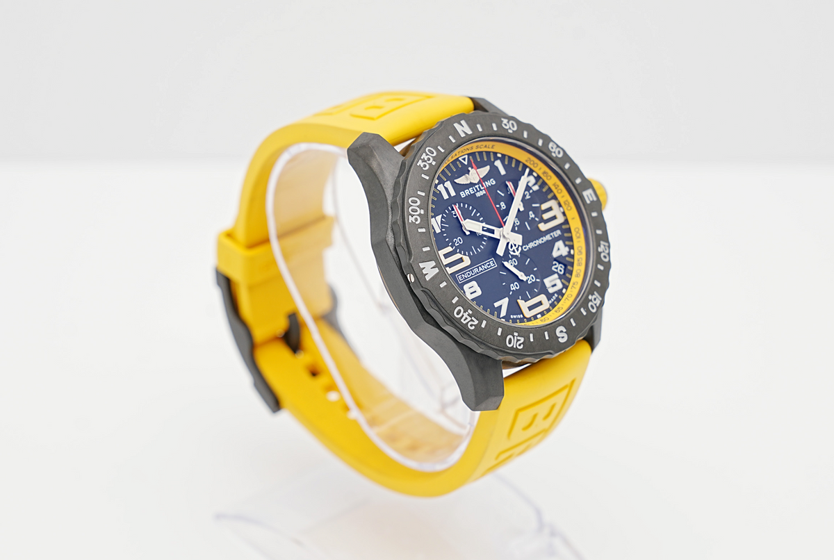 BREITLING ENDURANCE PRO - Ref. X82310 - FULLSET - 2022