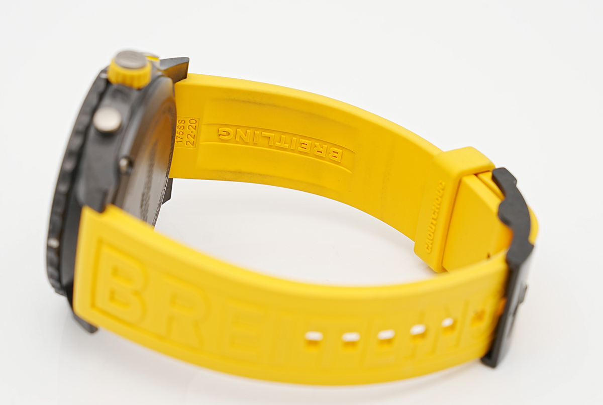 BREITLING ENDURANCE PRO - Ref. X82310 - FULLSET - 2022