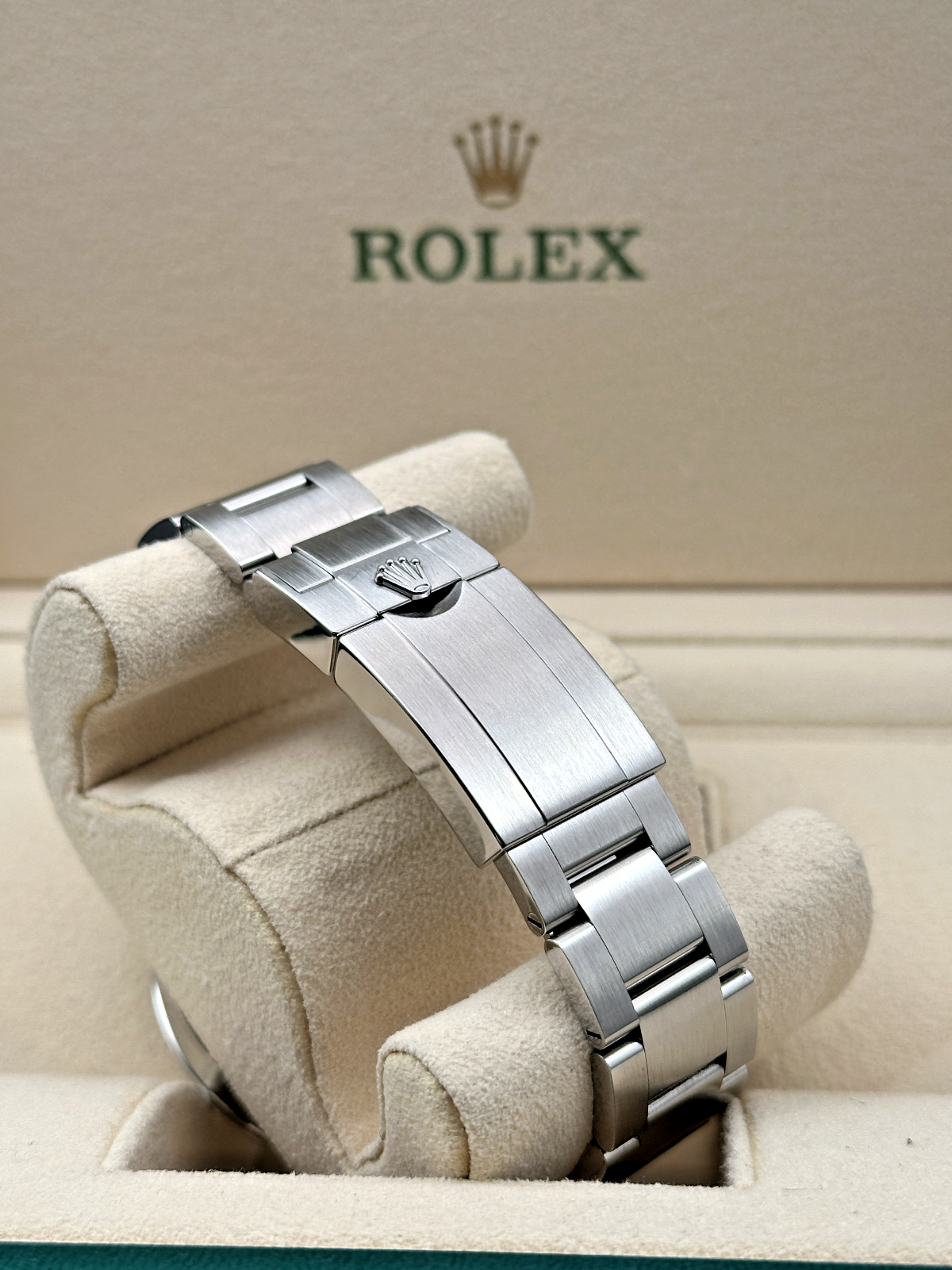 ROLEX EXPLORER II - 226570 - FULLSET - WIE NEU - REVISION 04/26